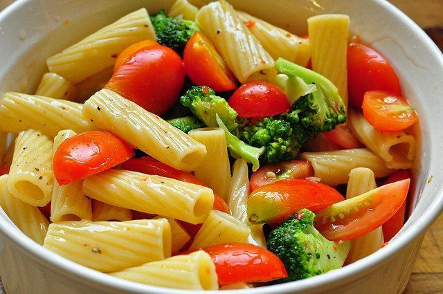 Ensalada De Macarrones Con Verduras Menú Diario 0529