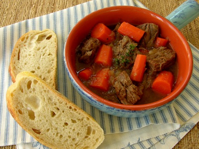 Carne de ternera con zanahoria y champiñones